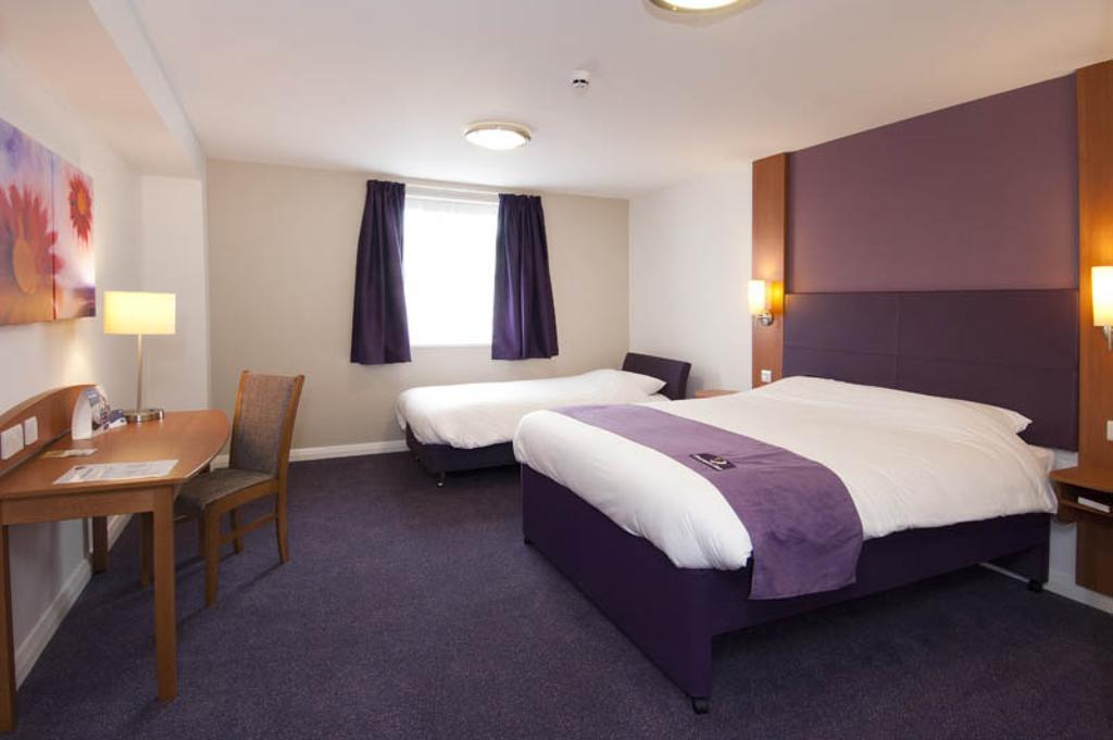 Premier Inn Camberley Camera foto